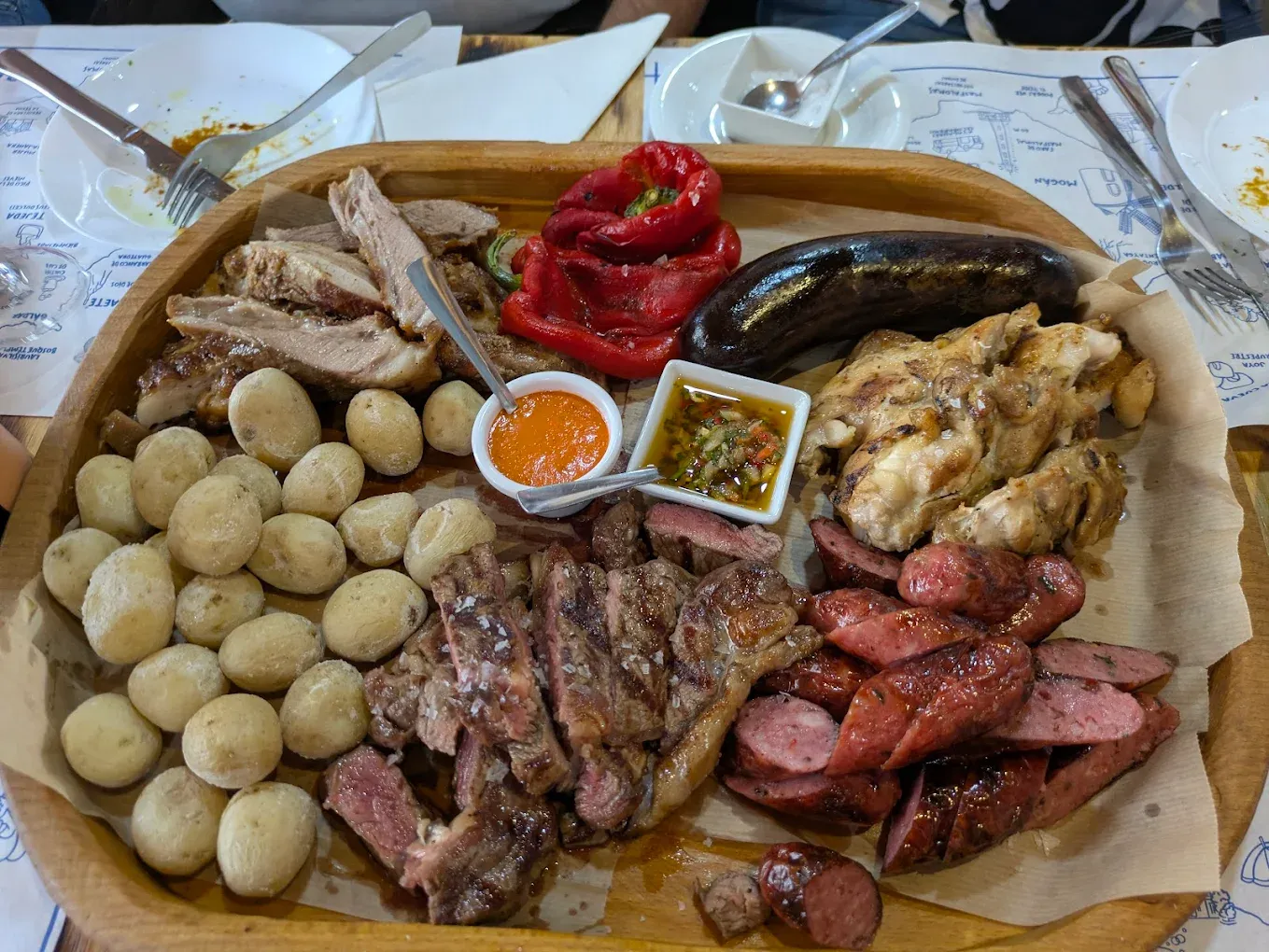 Cómo triunfar con un catering de parrilla en tu evento